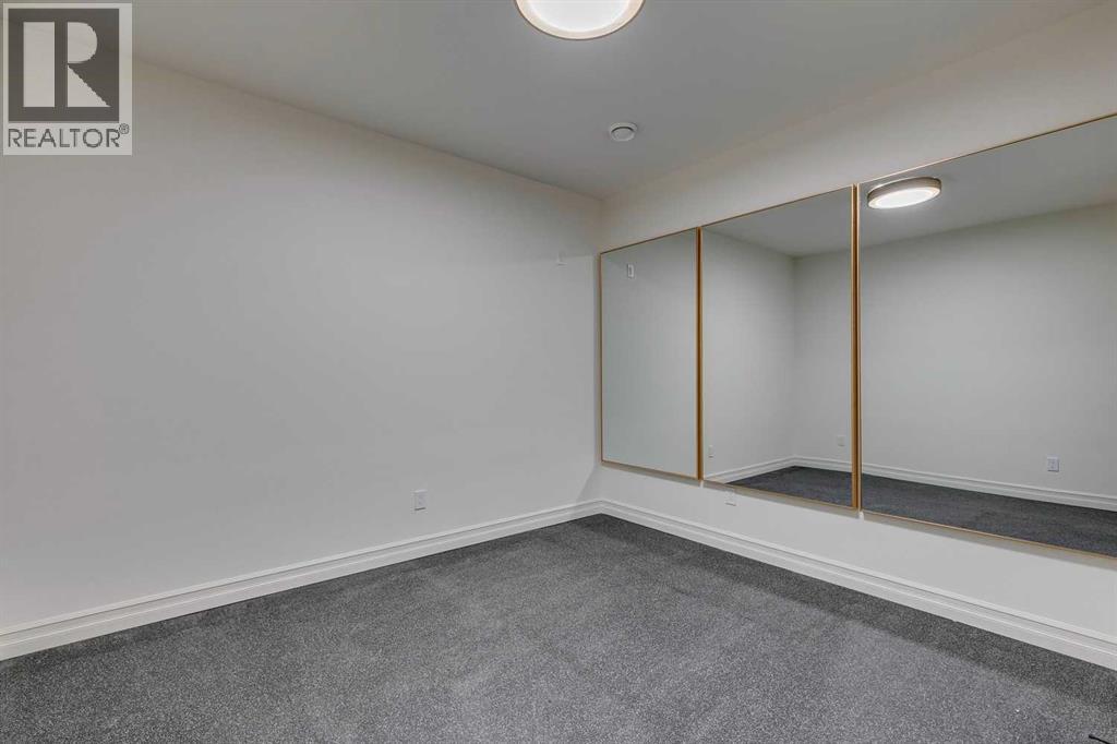 Single Family House for Sale in  Alfege Street SW Upper Mount Royal Calgary 