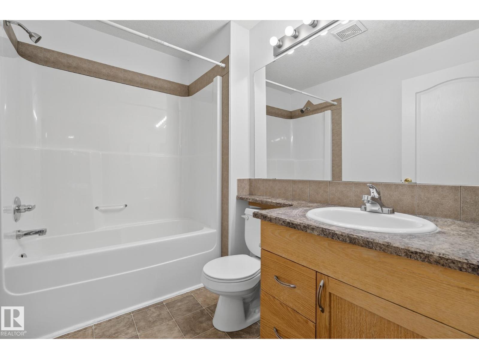 #1124 330 CLAREVIEW STATION DR NW, Edmonton