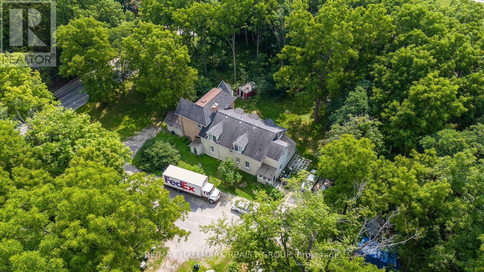 60 Drummond Street West