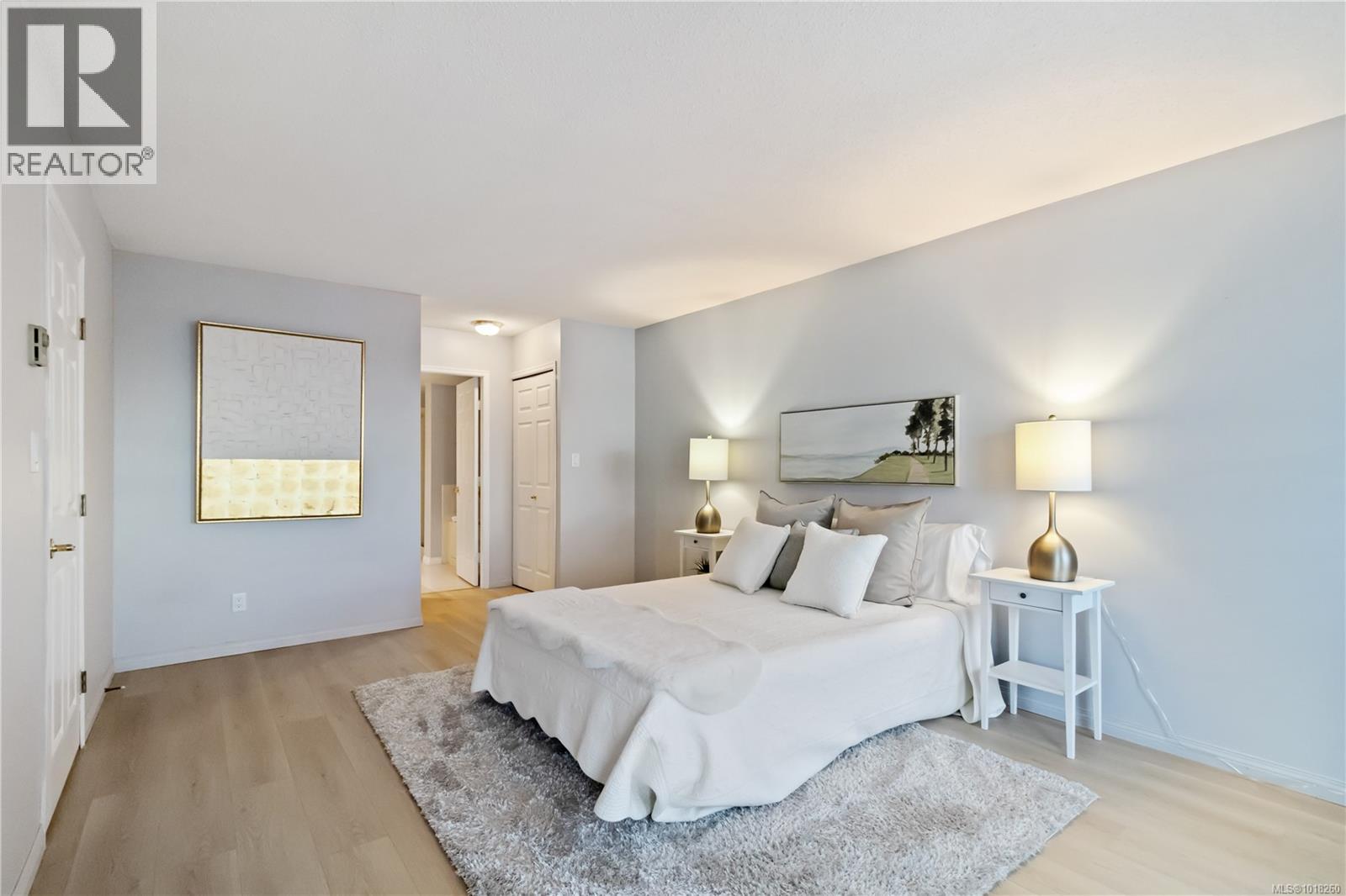 405 11 Cooperage Place, Victoria