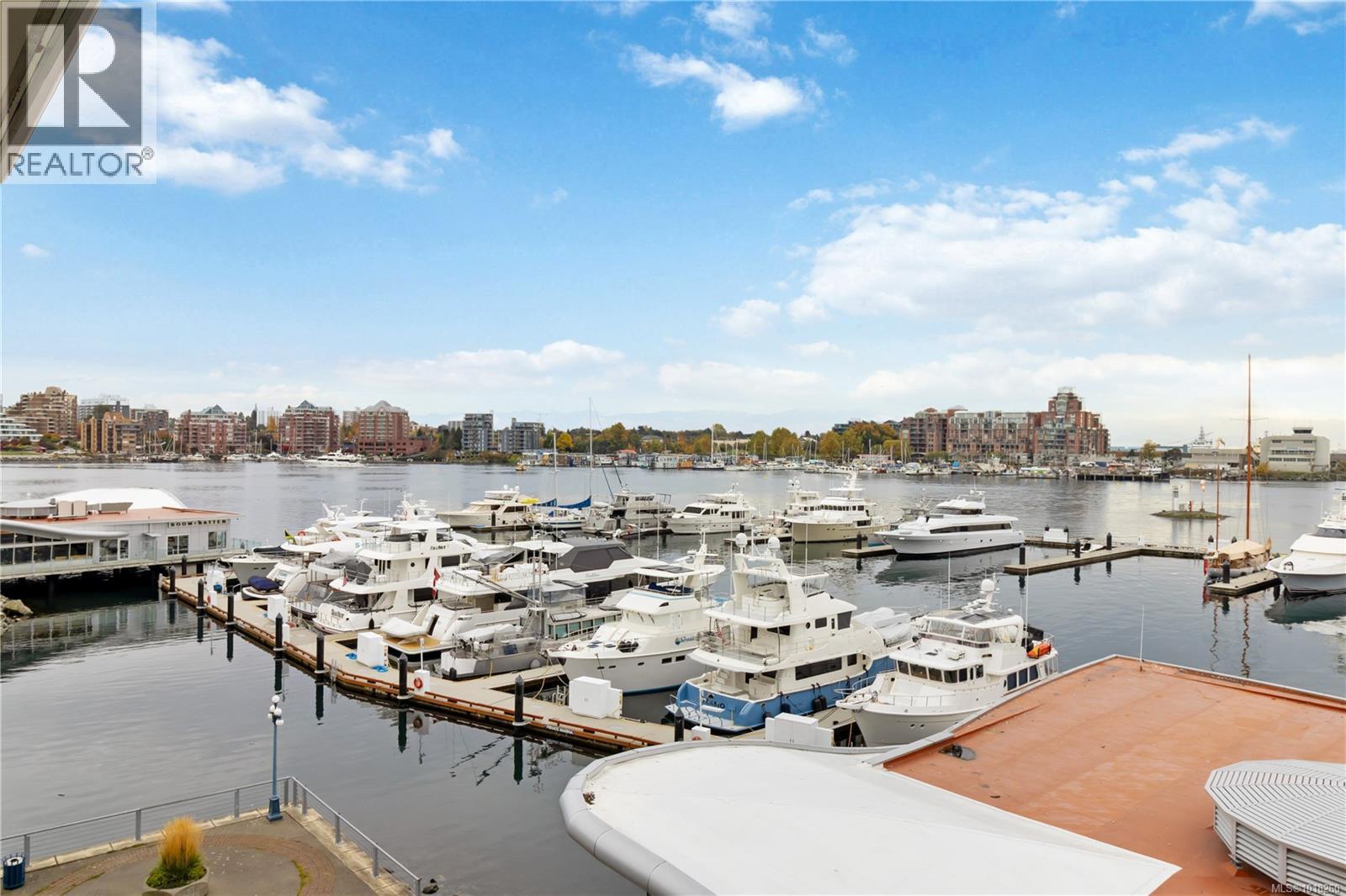 405 11 Cooperage Place, Victoria