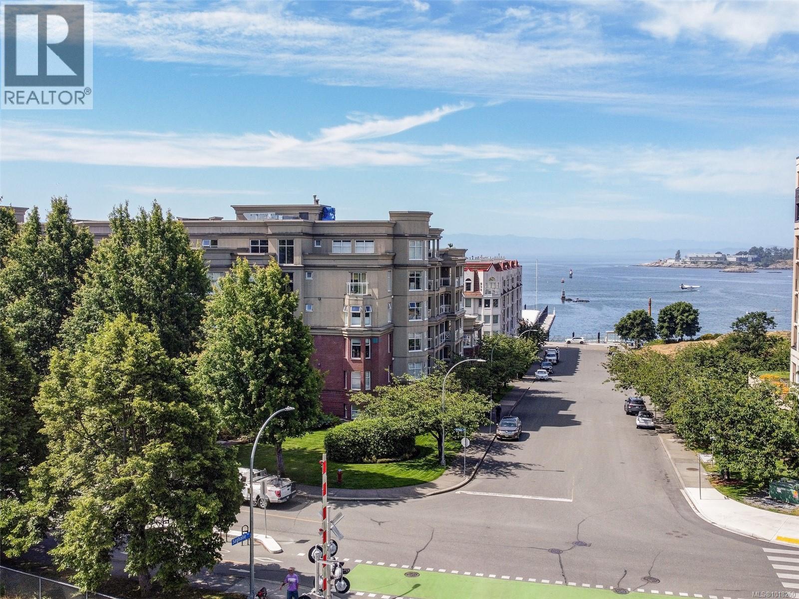 405 11 Cooperage Place, Victoria