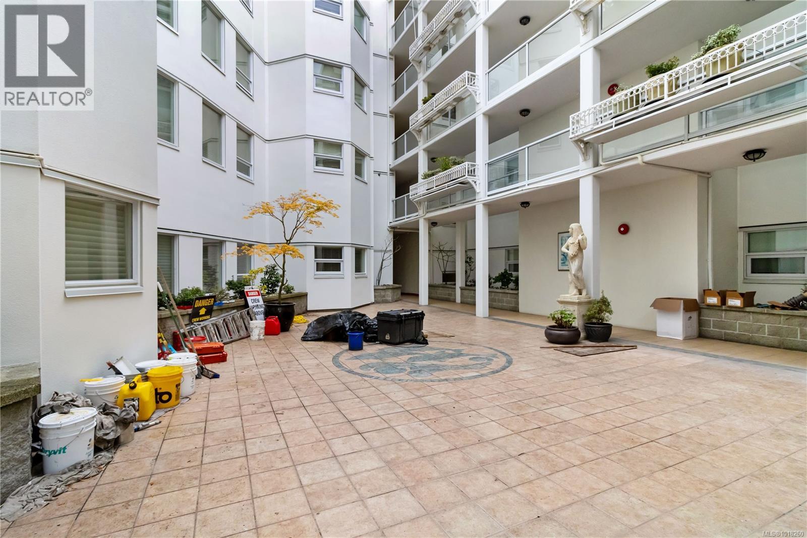 405 11 Cooperage Place, Victoria