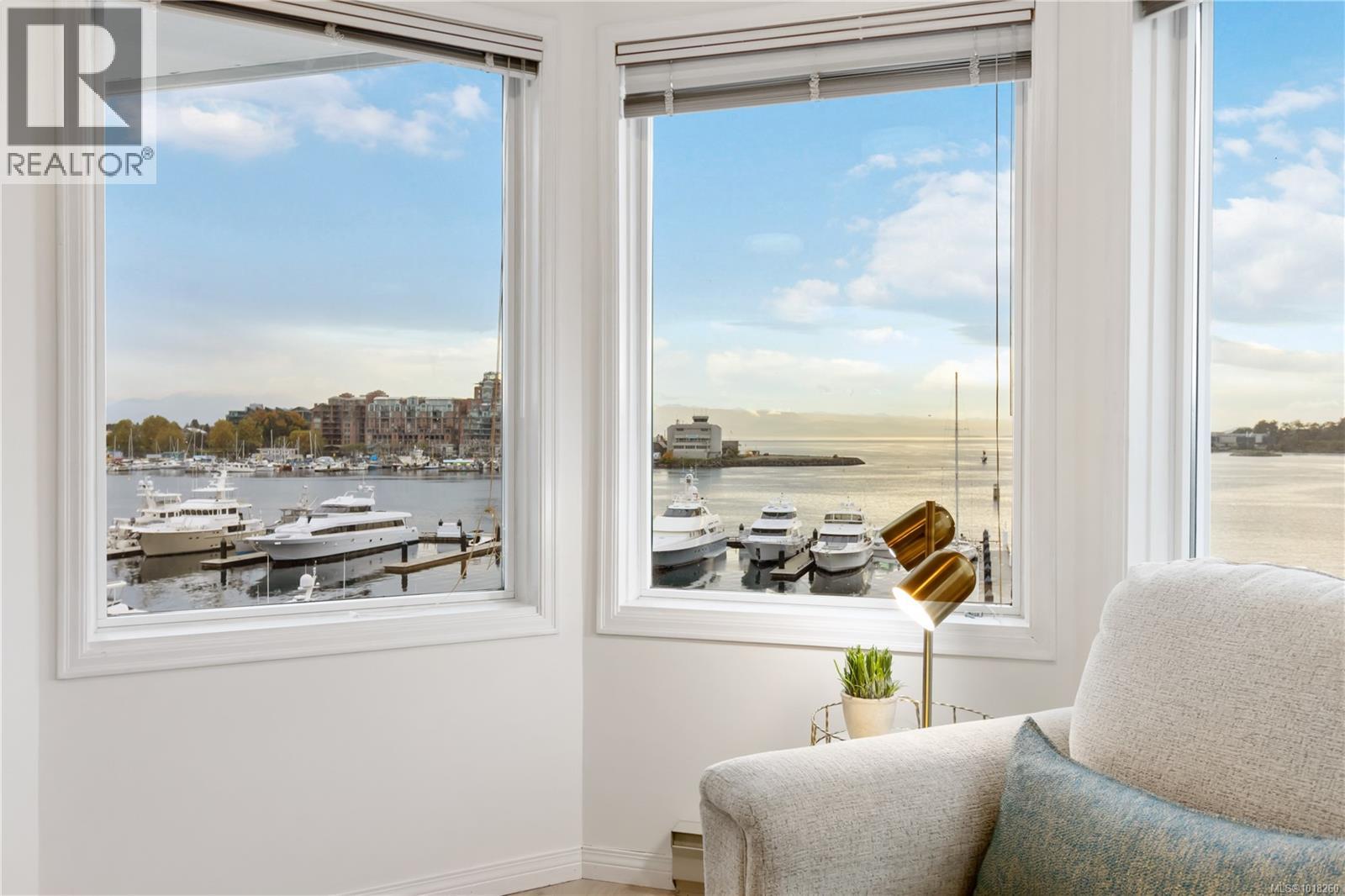 405 11 Cooperage Place, Victoria