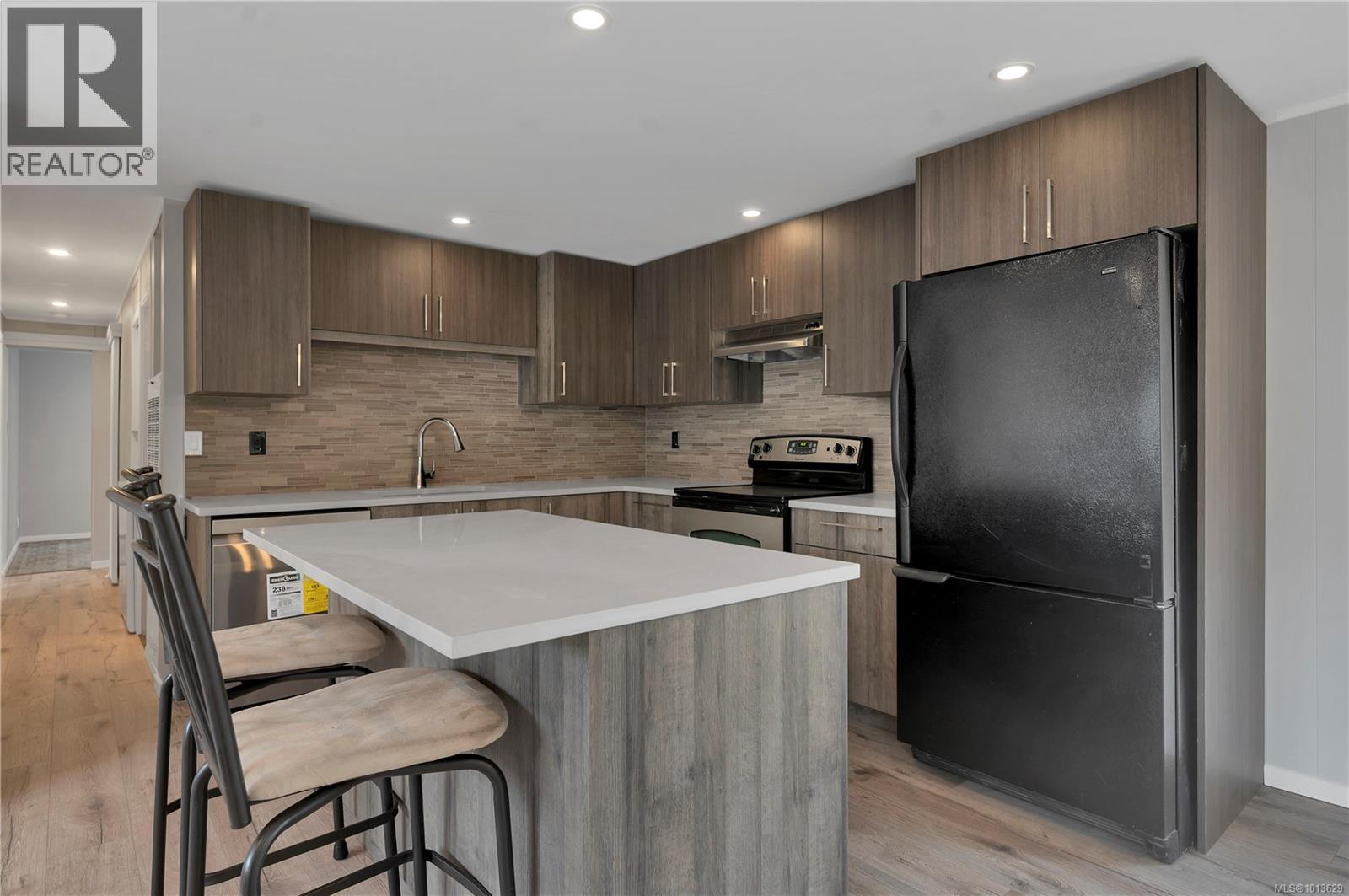 66 2700 Woodburn Rd, Campbell River