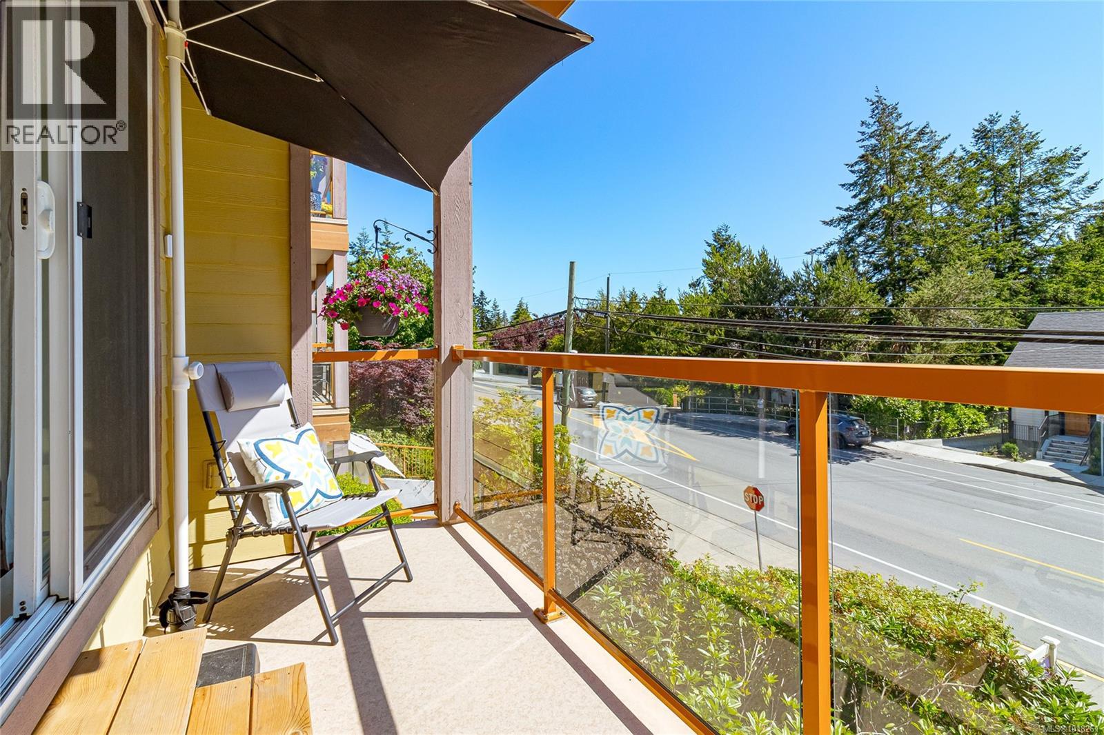 210 1959 Polo Park Crt, Central Saanich