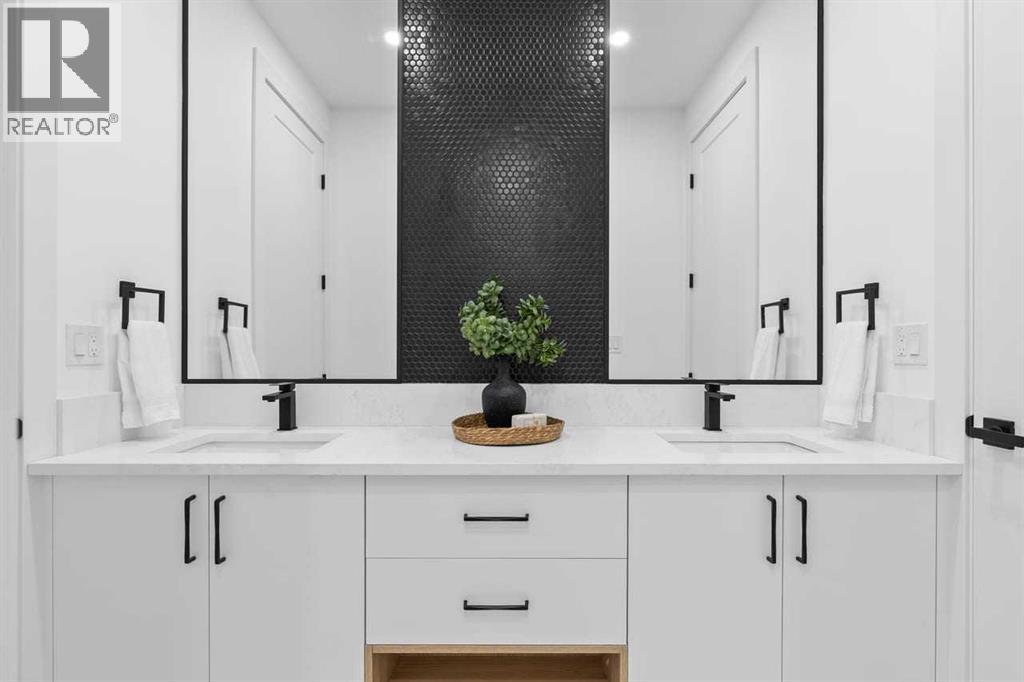 Single Family House for Sale in  Patterson Boulevard SW Patterson Calgary 