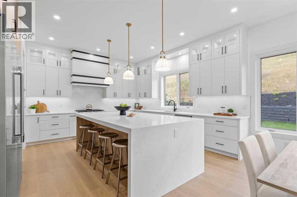 Single Family House for Sale in  Patterson Boulevard SW Patterson Calgary 