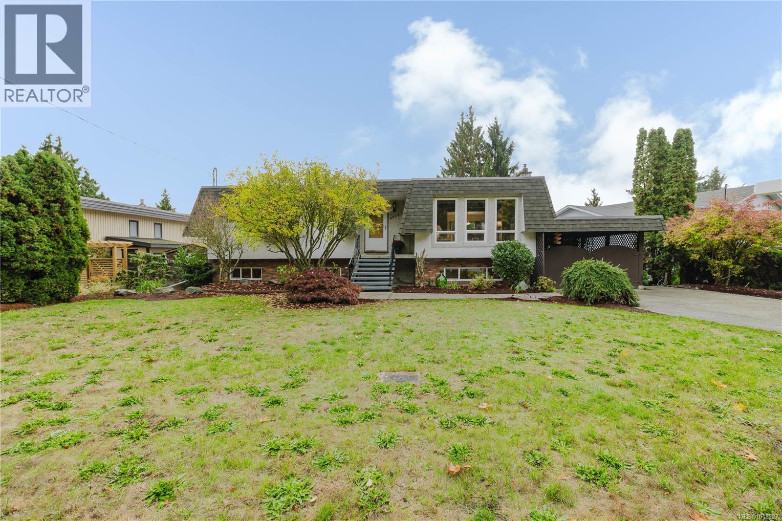 4353 Cedar Hill Road, Saanich
