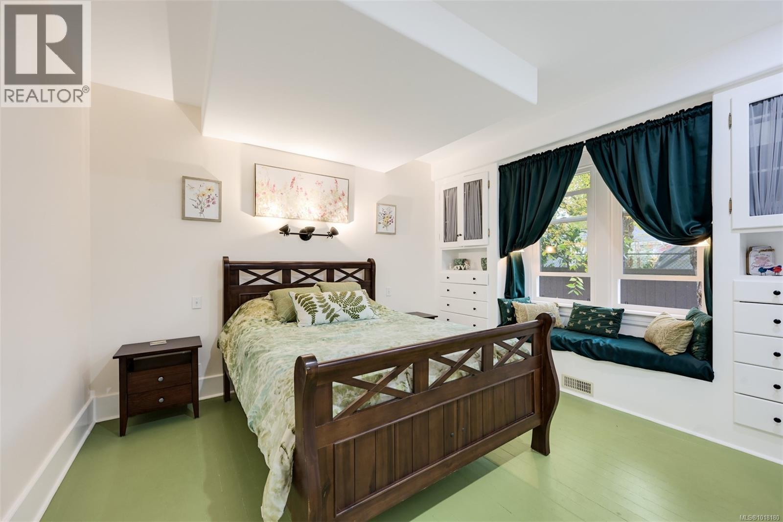  3291 Cedar Hill Road, Saanich