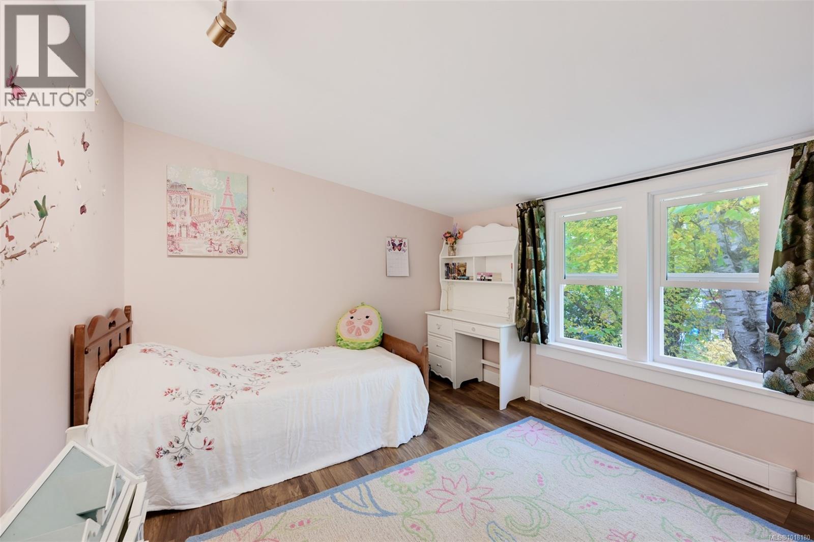  3291 Cedar Hill Road, Saanich