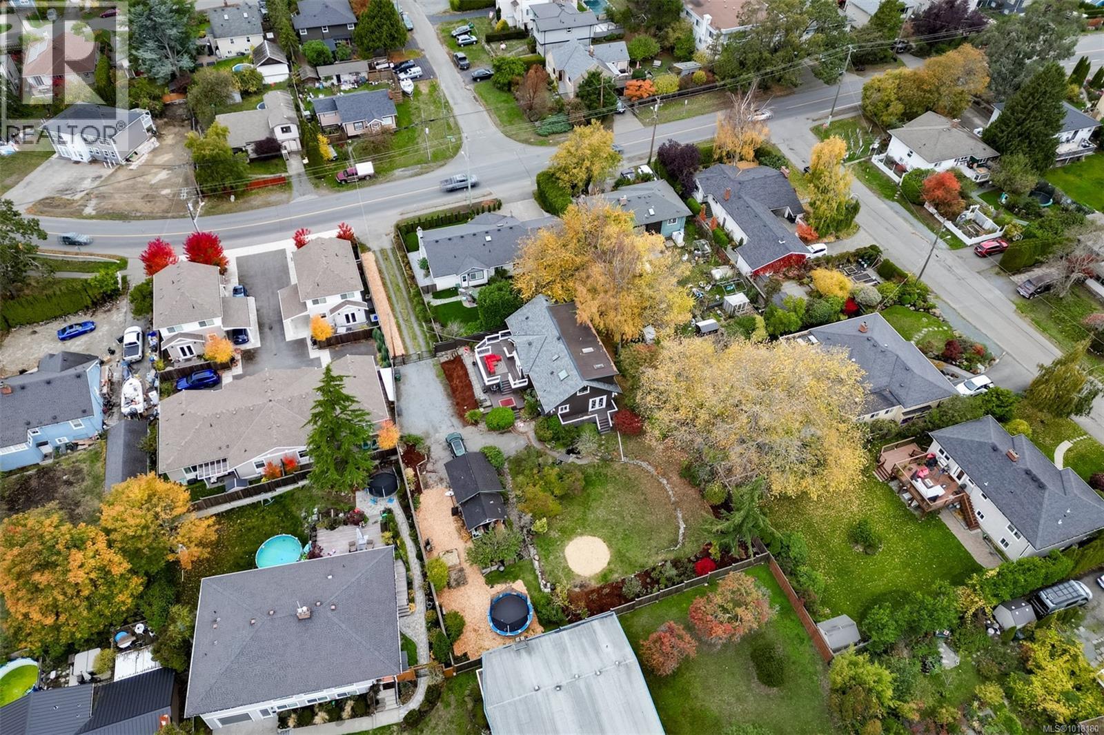  3291 Cedar Hill Road, Saanich