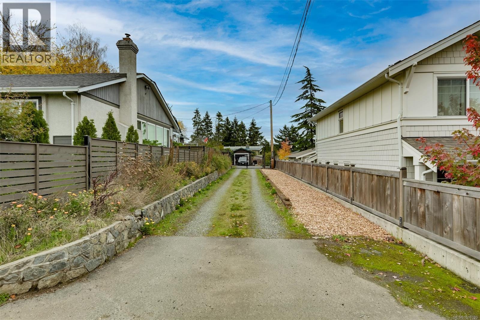  3291 Cedar Hill Road, Saanich