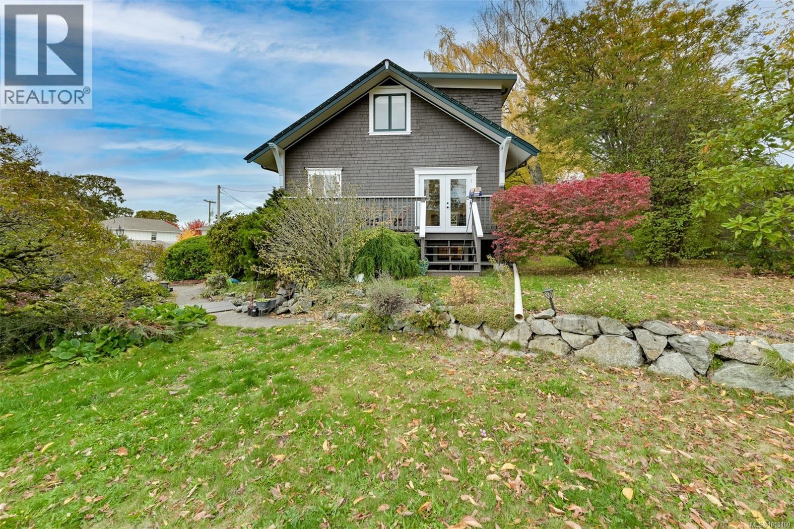  3291 Cedar Hill Road, Saanich