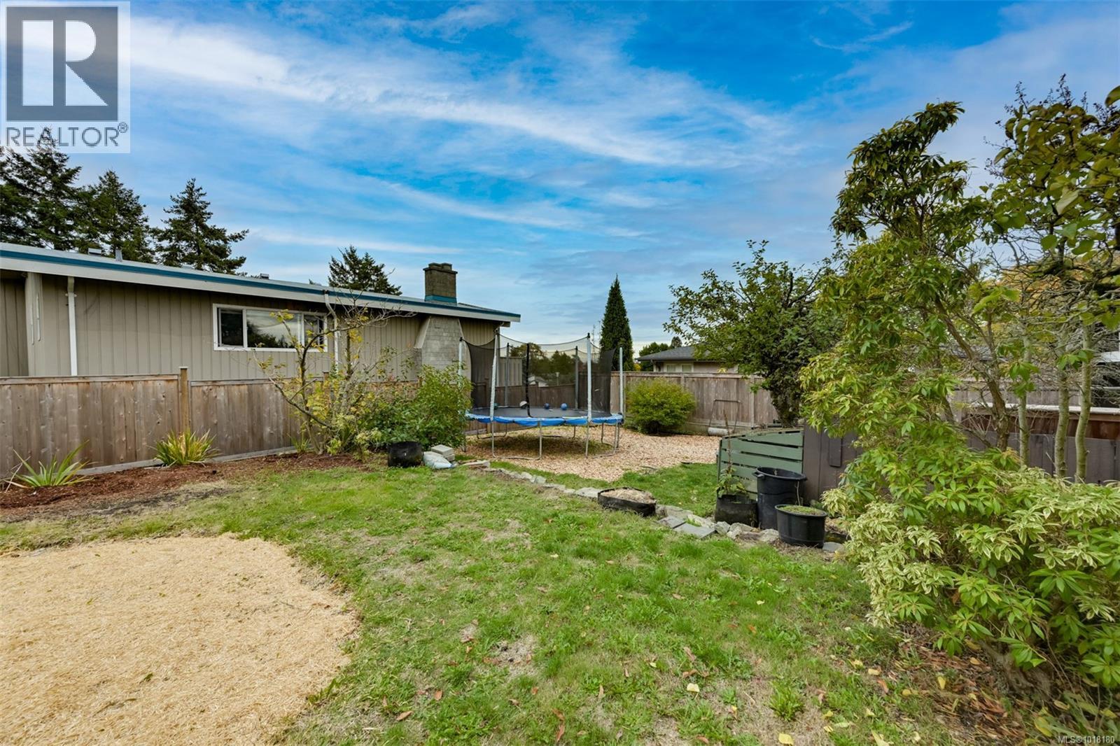  3291 Cedar Hill Road, Saanich