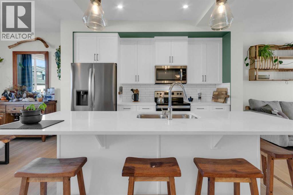 374 Sundown Road, Cochrane