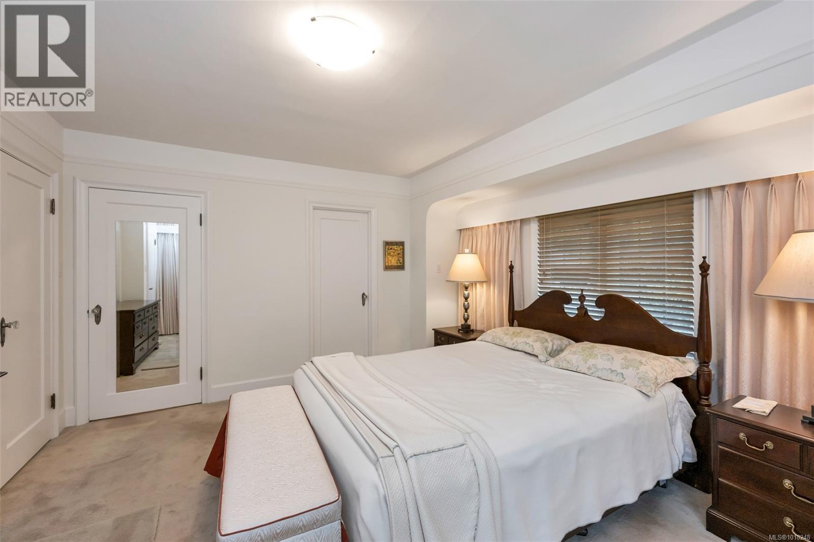 2850 Sea View Road, Saanich