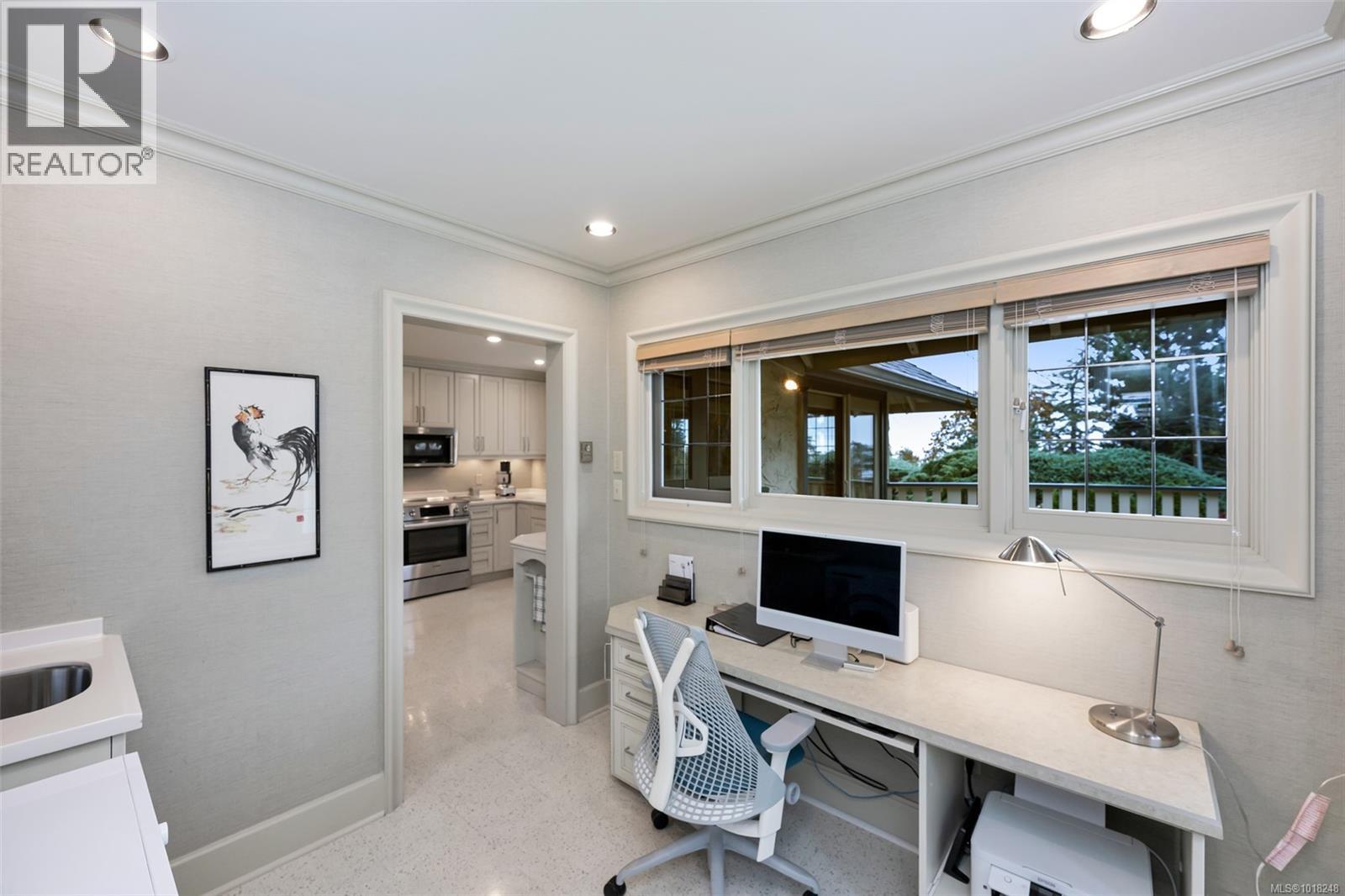 2850 Sea View Road, Saanich