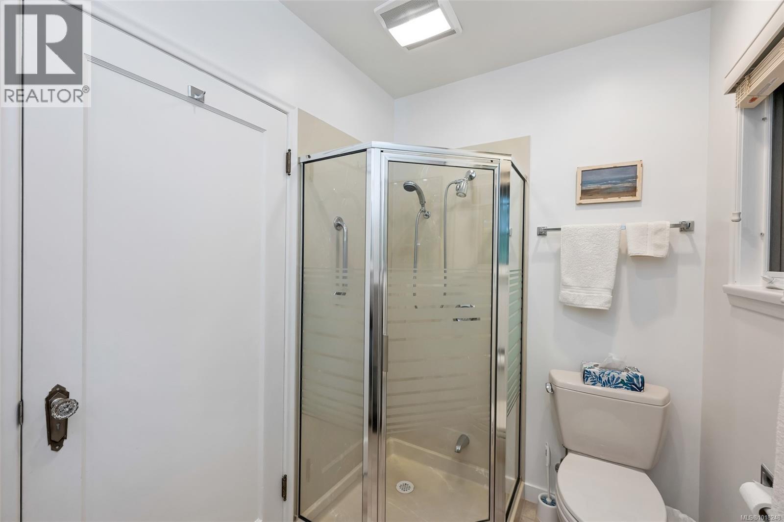2850 Sea View Road, Saanich