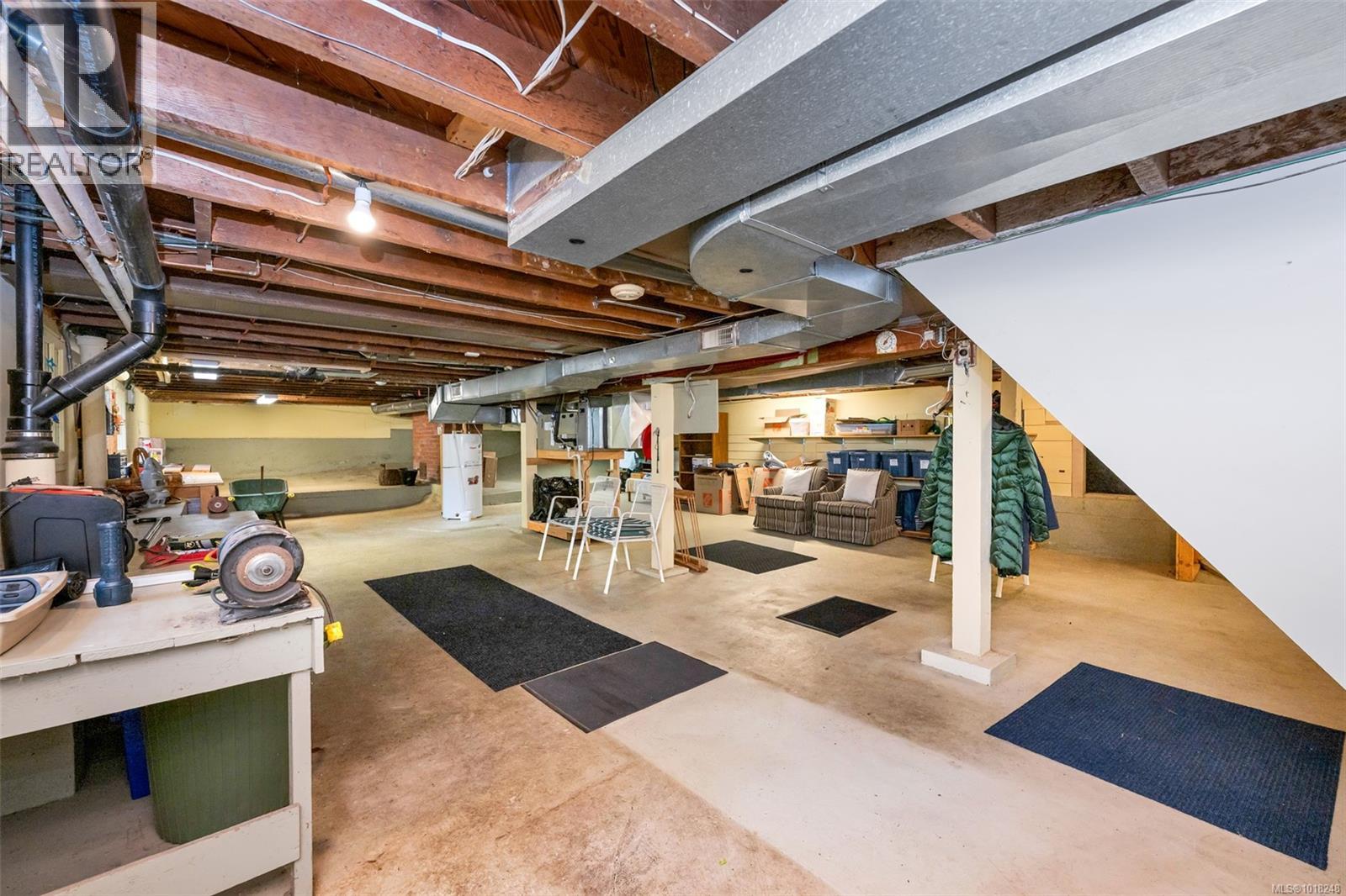 2850 Sea View Road, Saanich