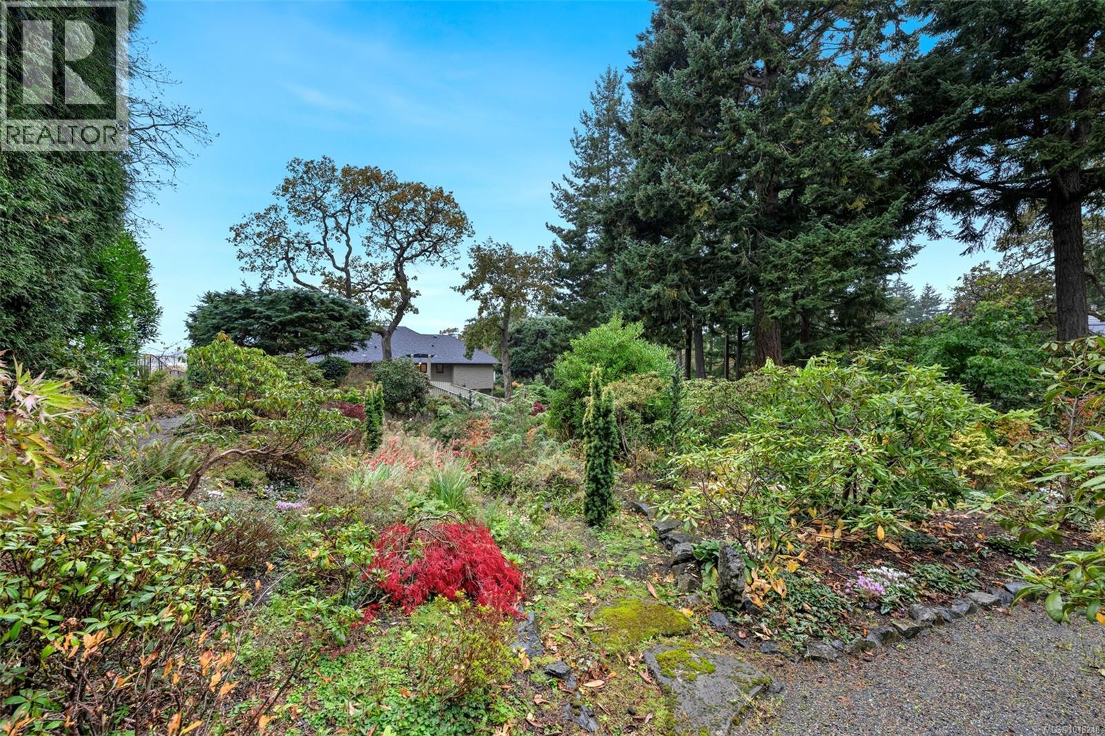 2850 Sea View Road, Saanich