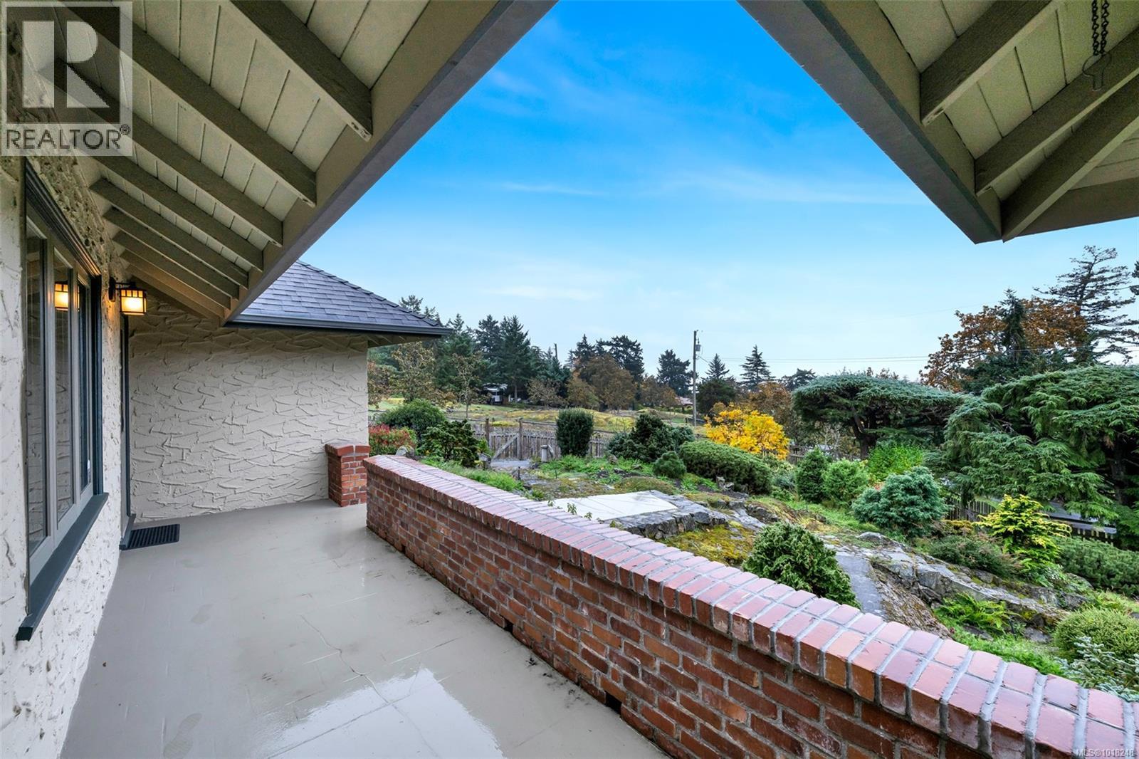 2850 Sea View Road, Saanich