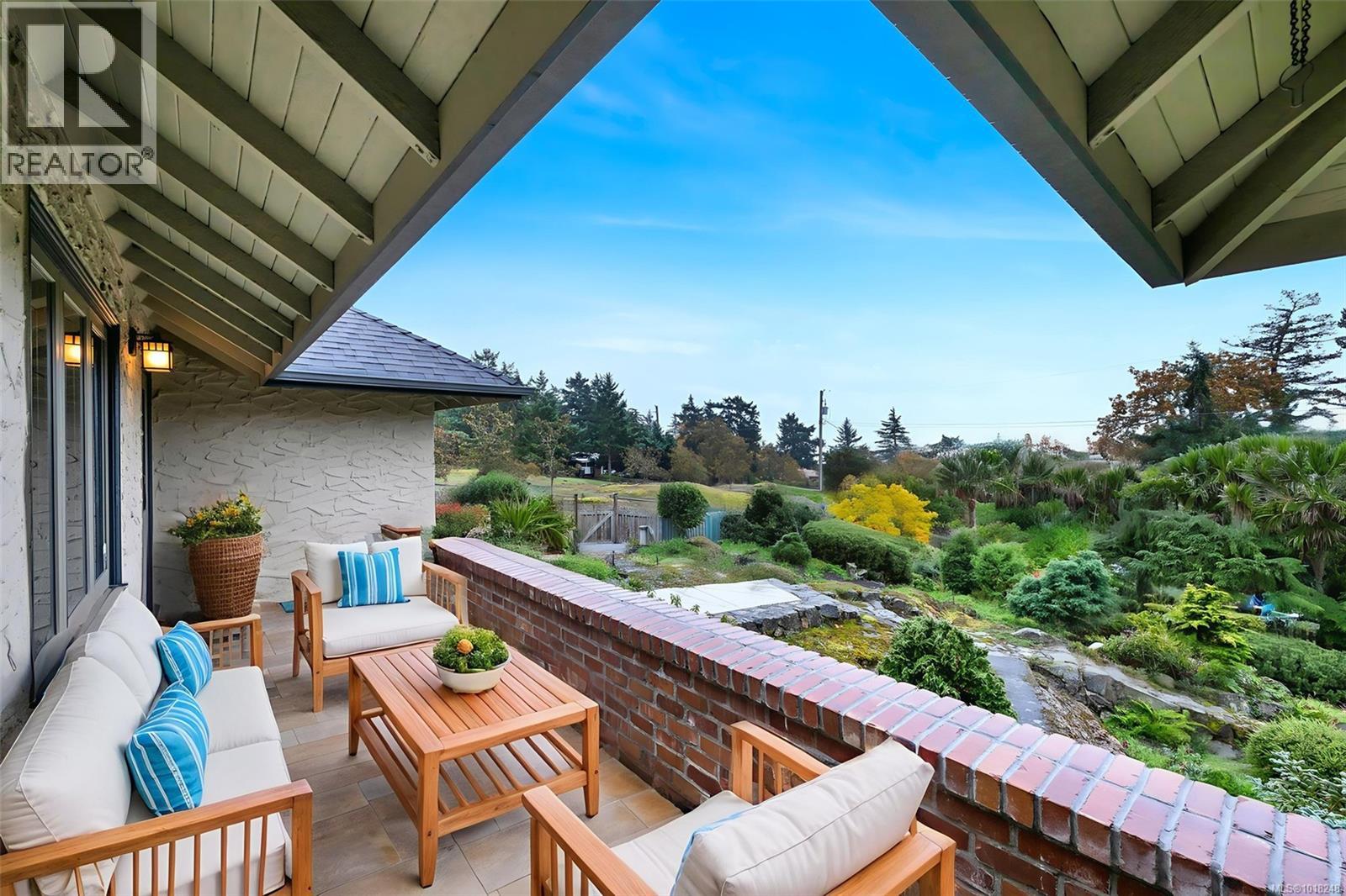 2850 Sea View Road, Saanich