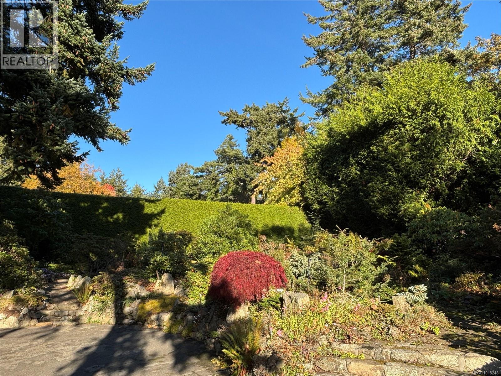 2850 Sea View Road, Saanich