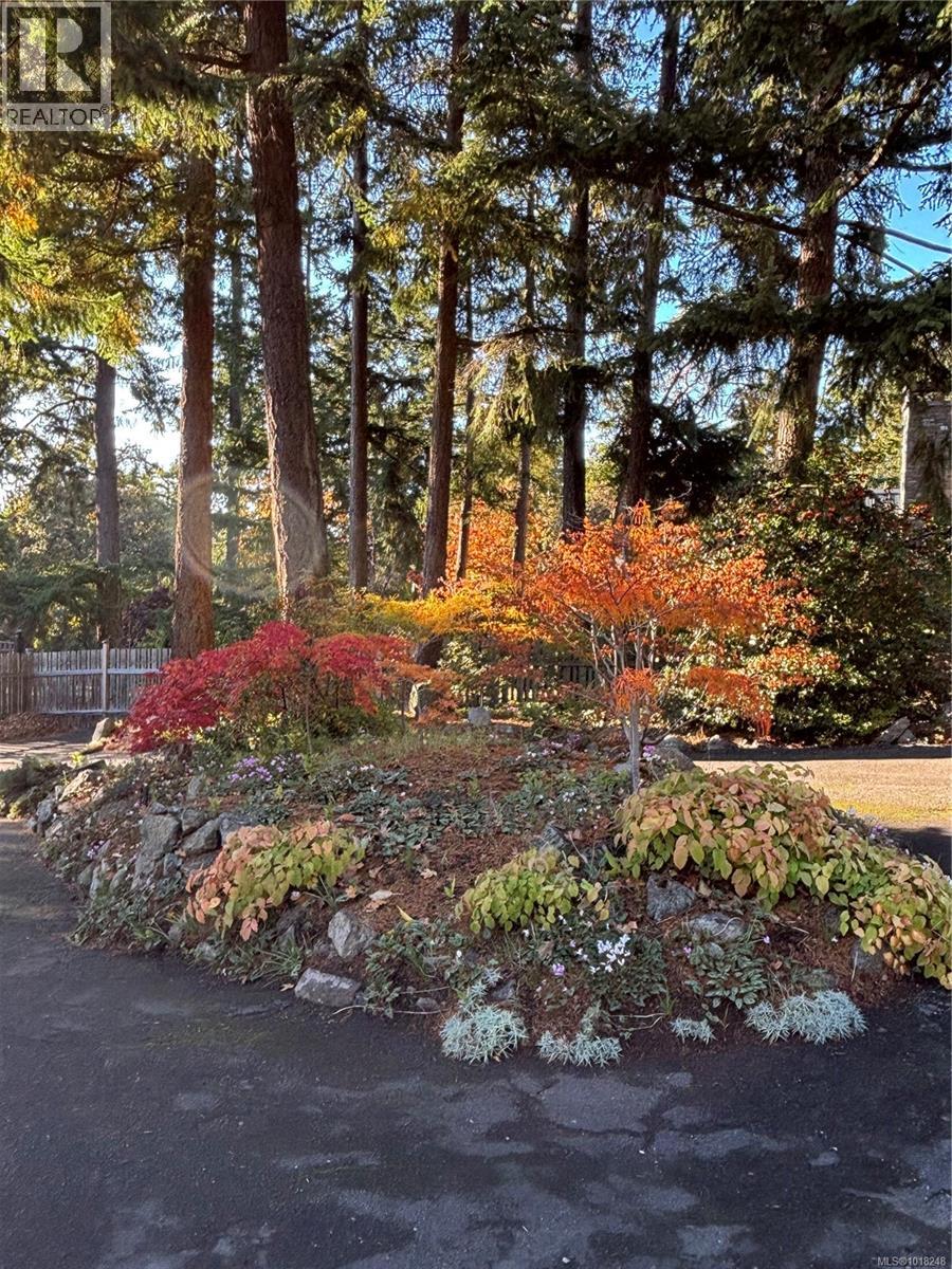 2850 Sea View Road, Saanich