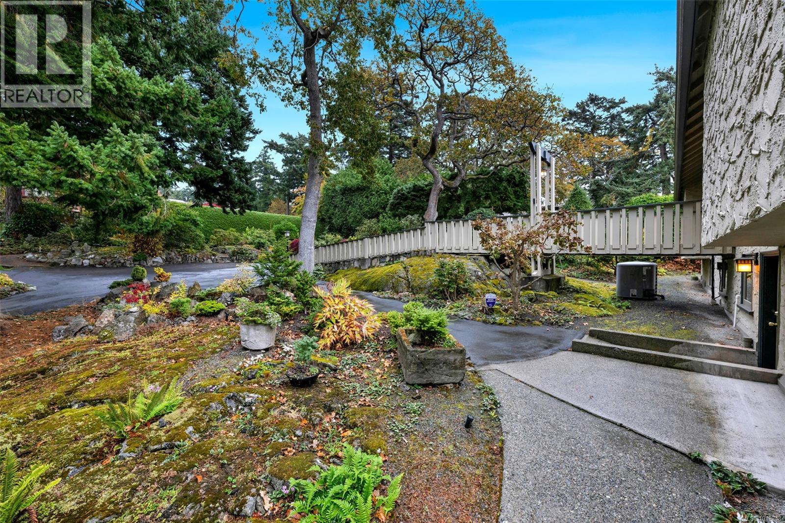 2850 Sea View Road, Saanich