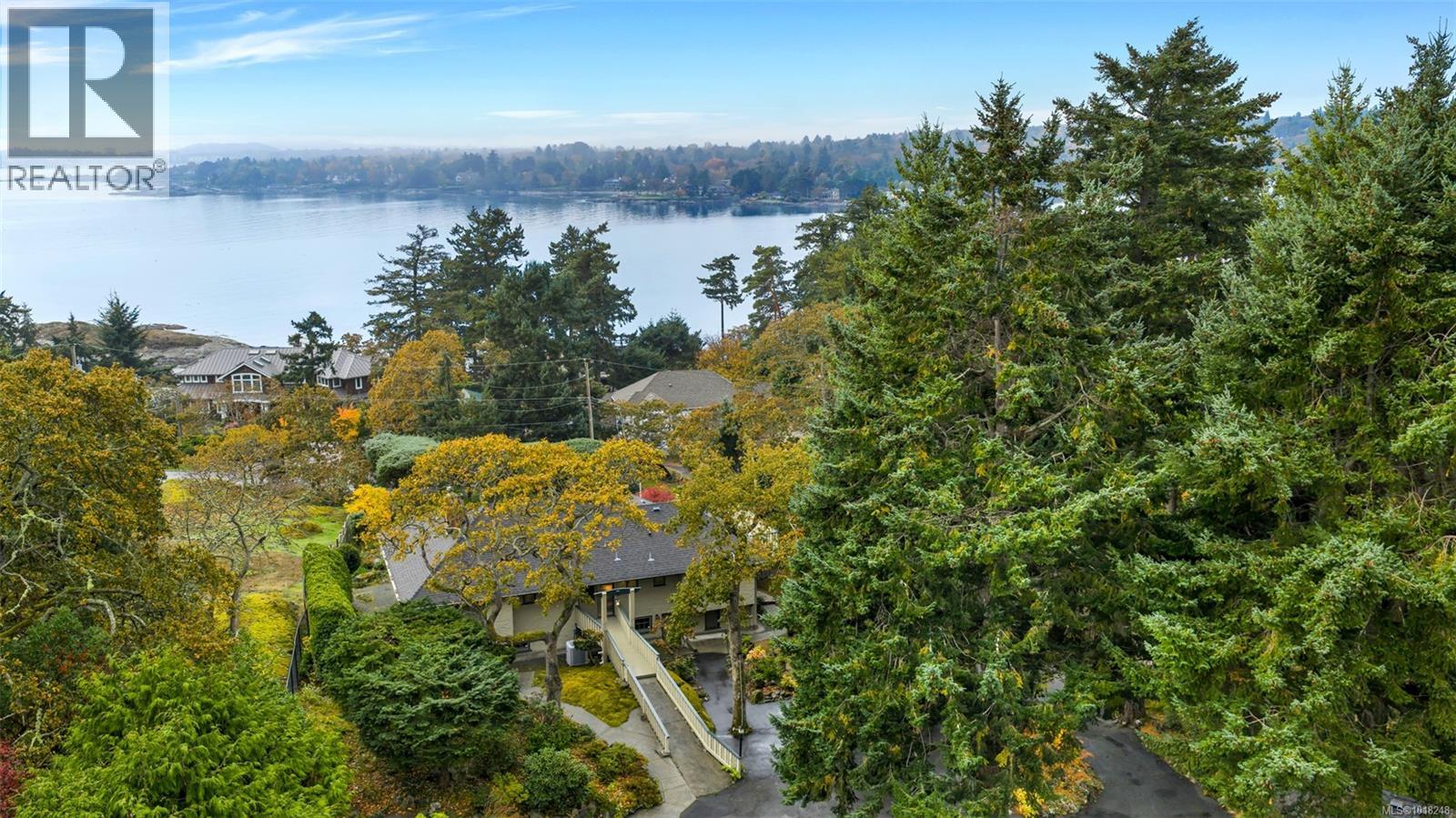 2850 Sea View Road, Saanich