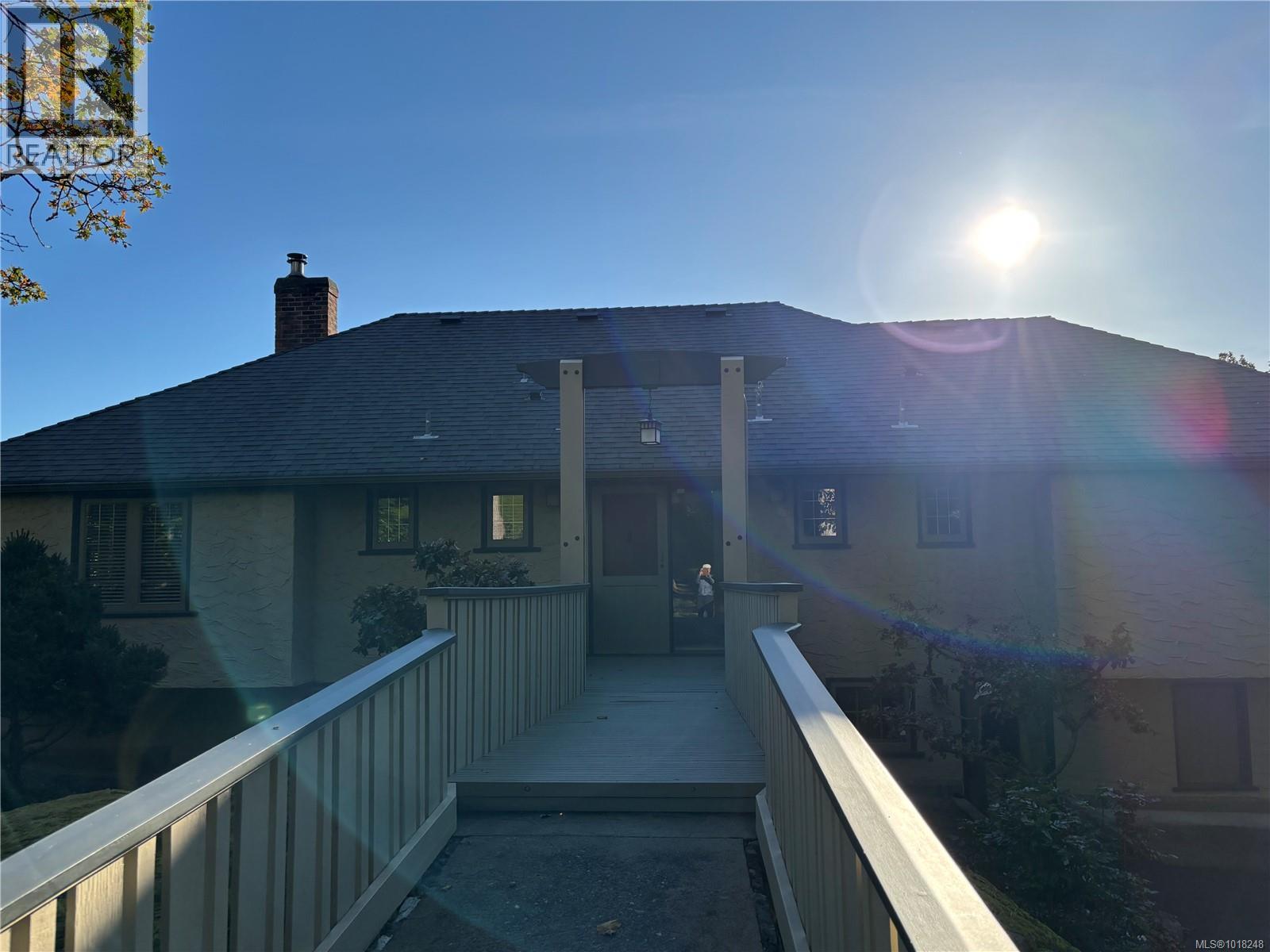 2850 Sea View Road, Saanich