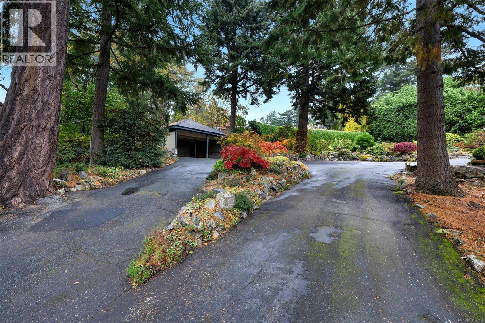 2850 Sea View Road, Saanich