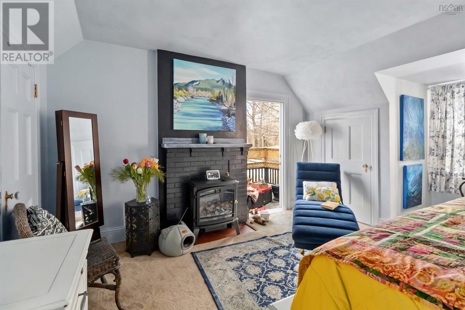 Property 34 of 41 of 119 Alexandra Avenue