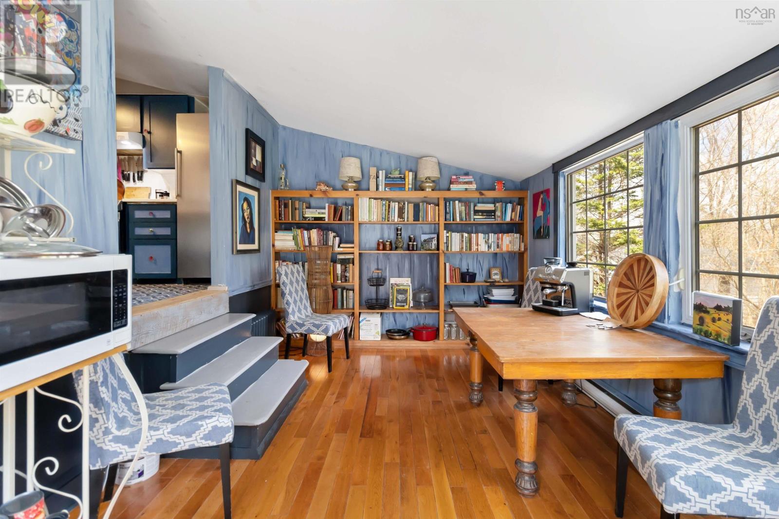 Property 28 of 41 of 119 Alexandra Avenue