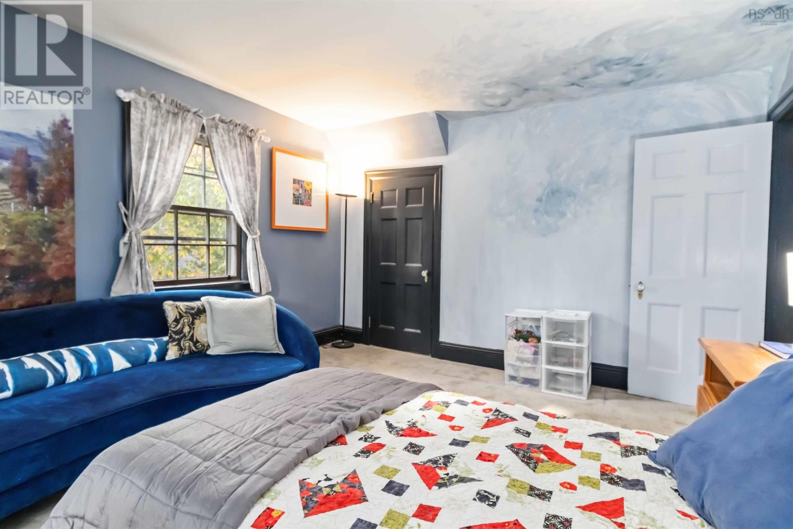 Property 27 of 41 of 119 Alexandra Avenue