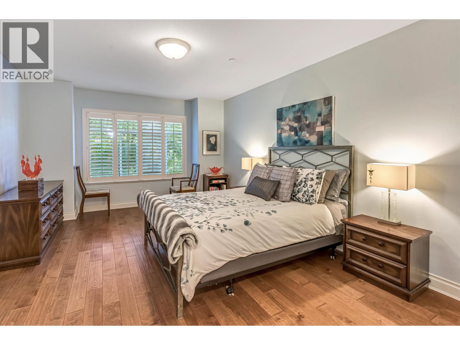 #205-1320 55 Street, Delta