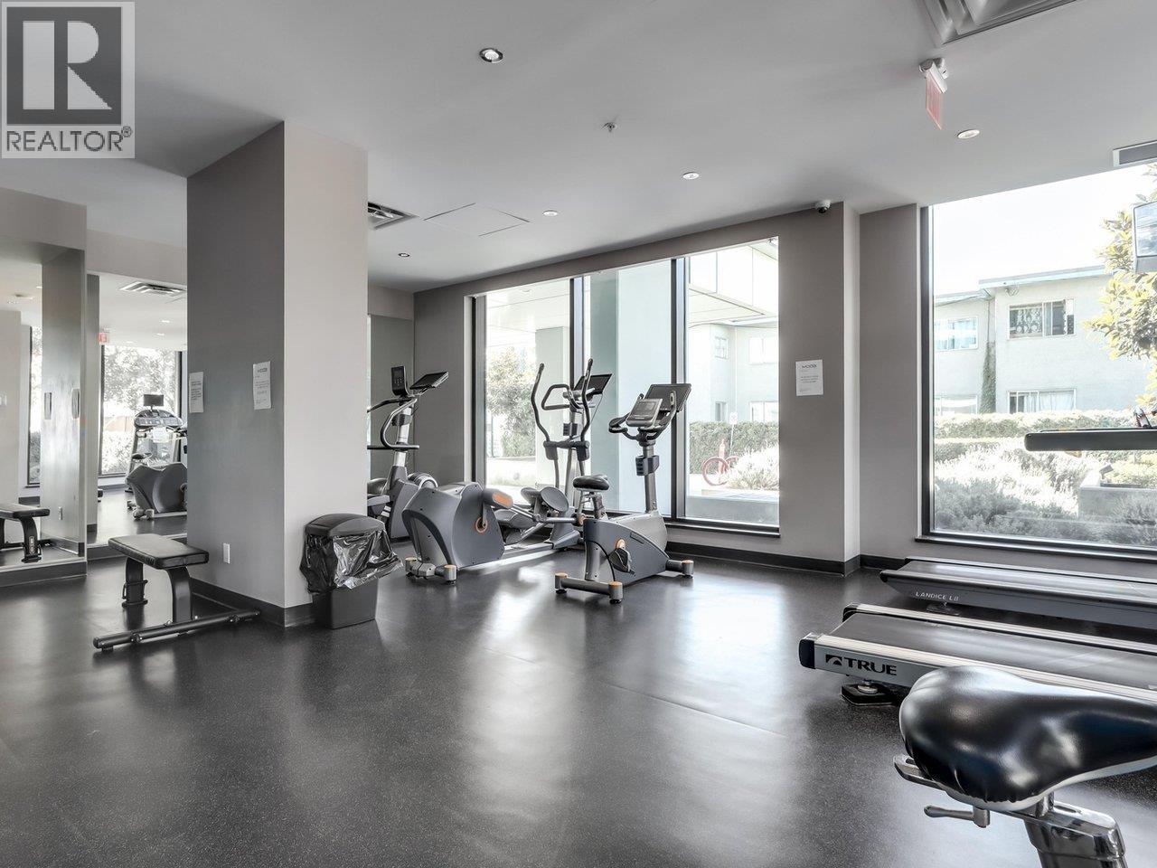 802 6658 DOW Avenue - photo 2