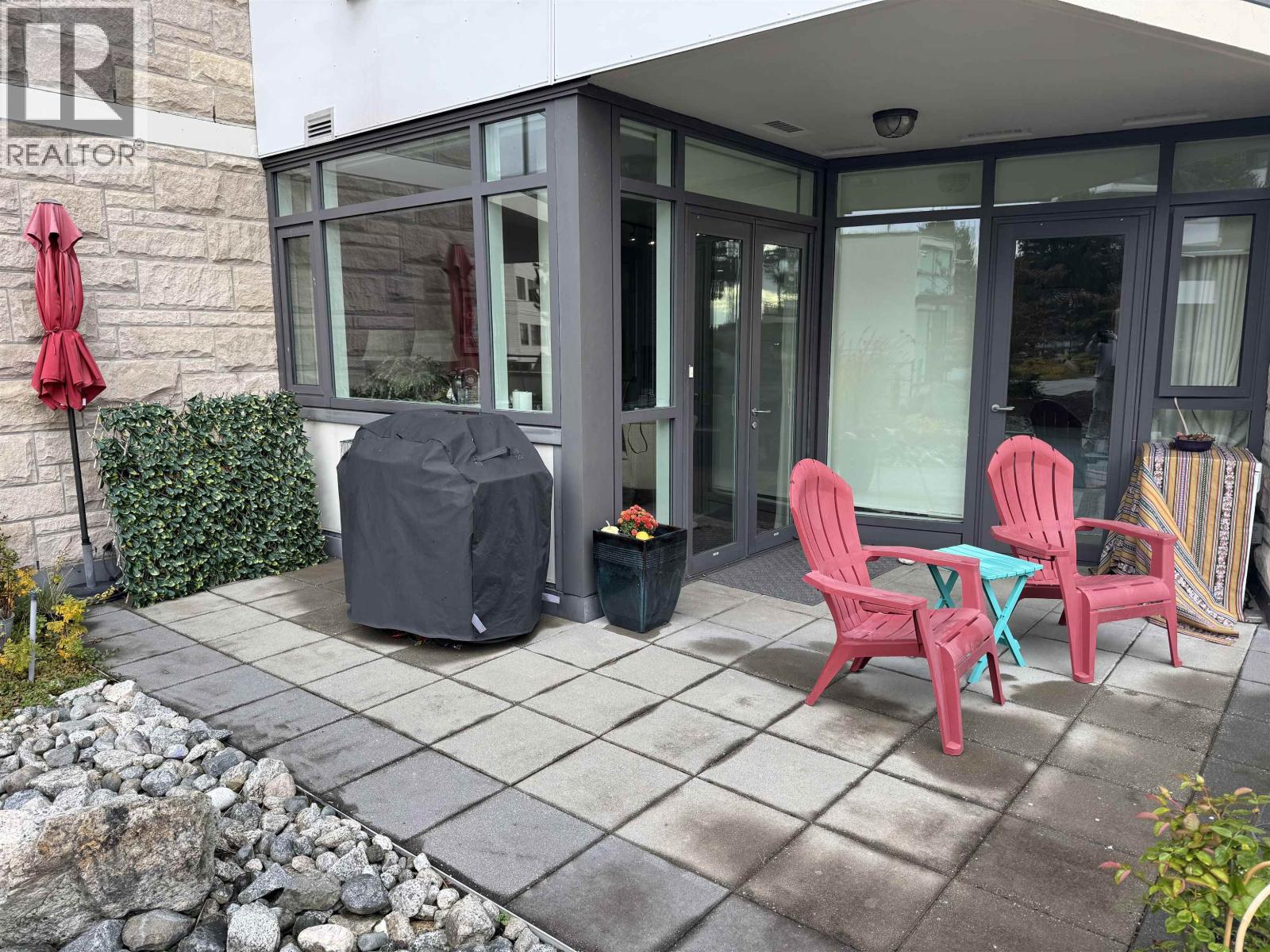 206 5665 TEREDO STREET, Sechelt