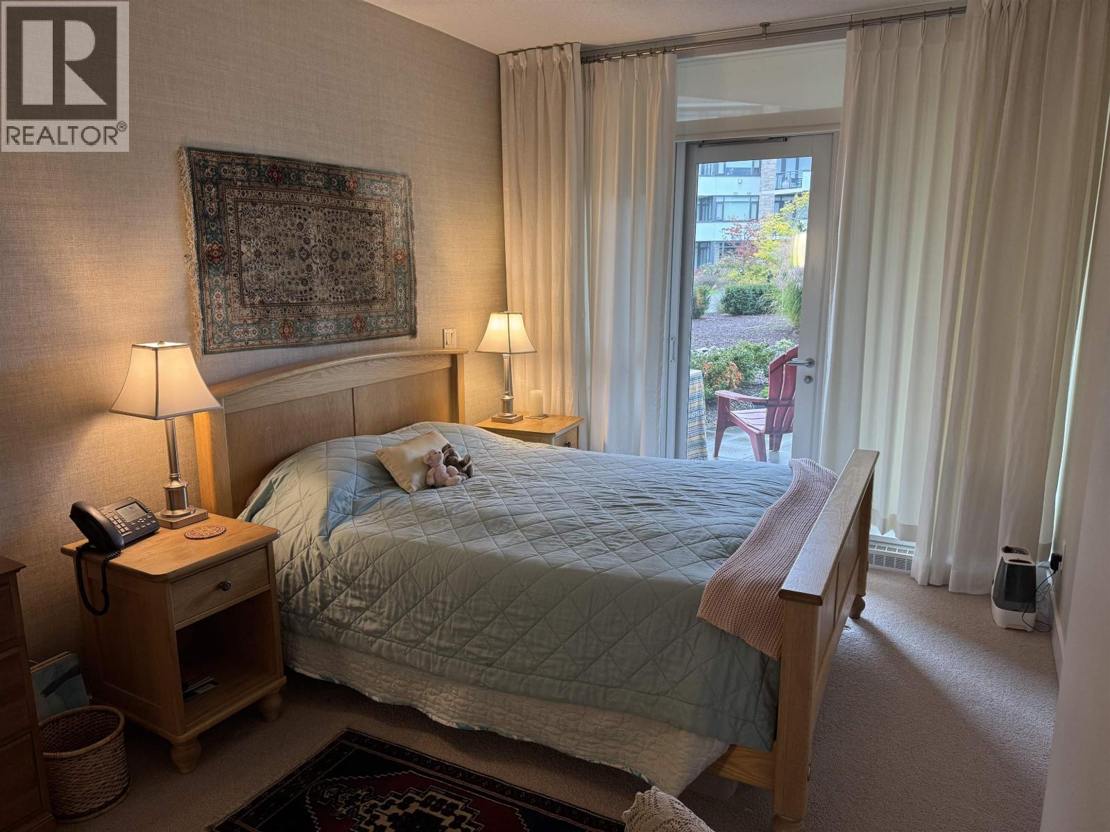 206 5665 TEREDO STREET, Sechelt