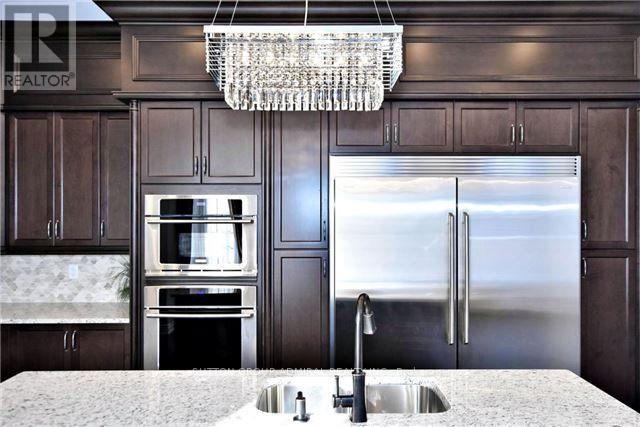 Single Family House for Sale in  QUEEN FILOMENA AVENUE Vaughan (Patterson) 