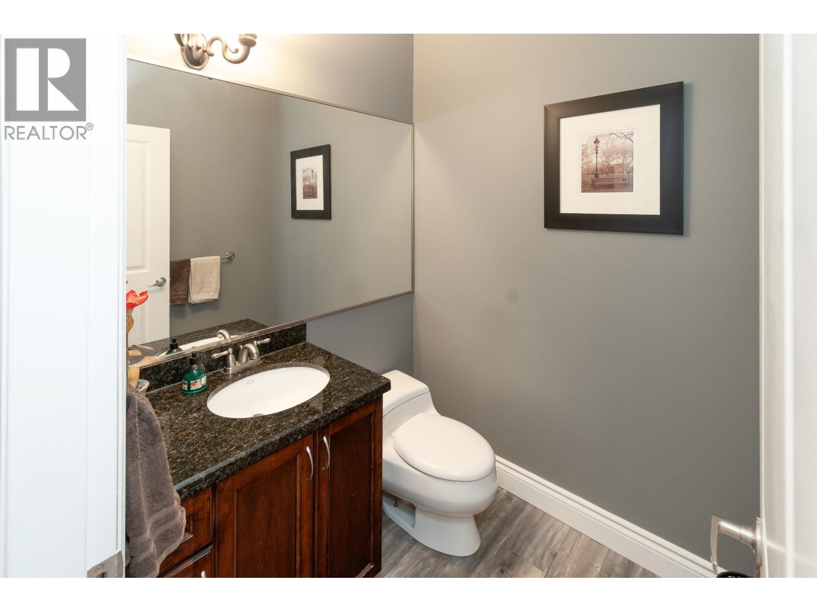 2915 FERN DRIVE, Anmore