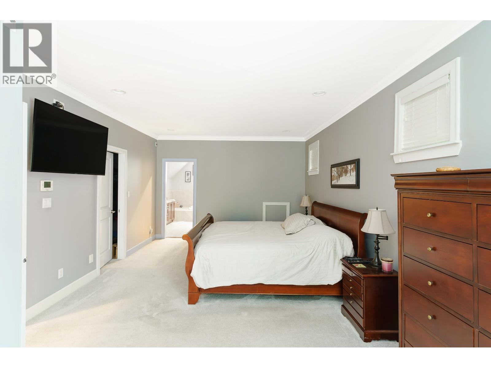 2915 FERN DRIVE, Anmore