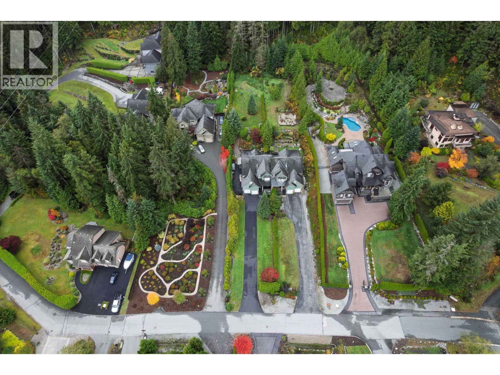 2915 FERN DRIVE, Anmore