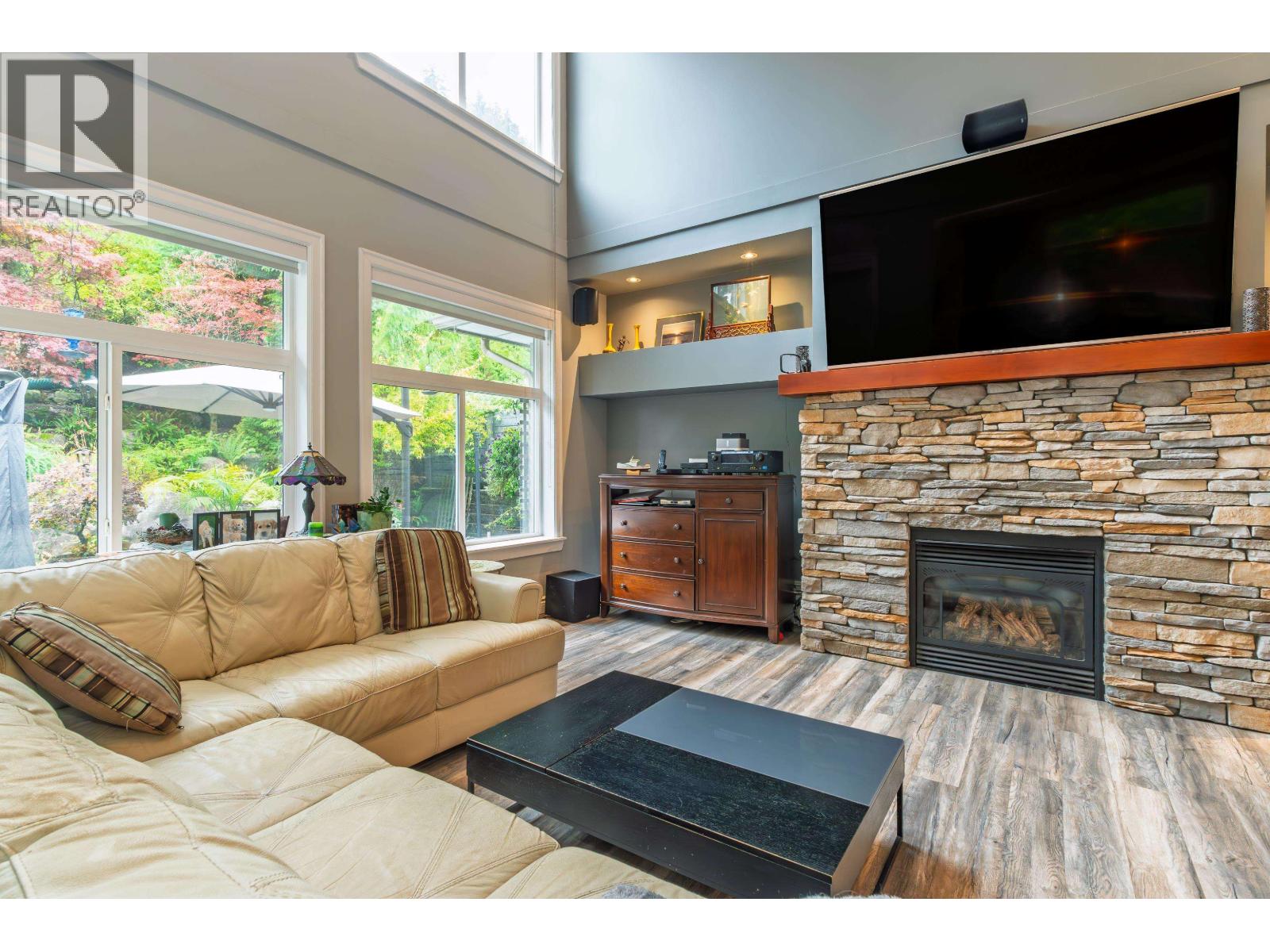 2915 FERN DRIVE, Anmore