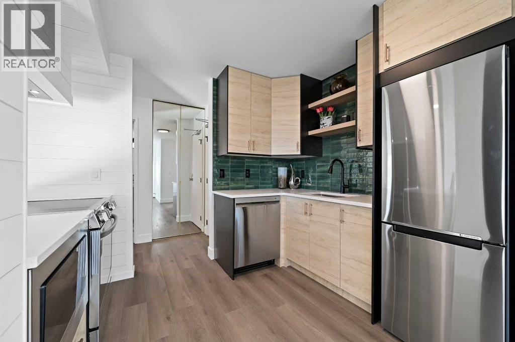 Single Family House for Sale in    Avenue SW Beltline Calgary 