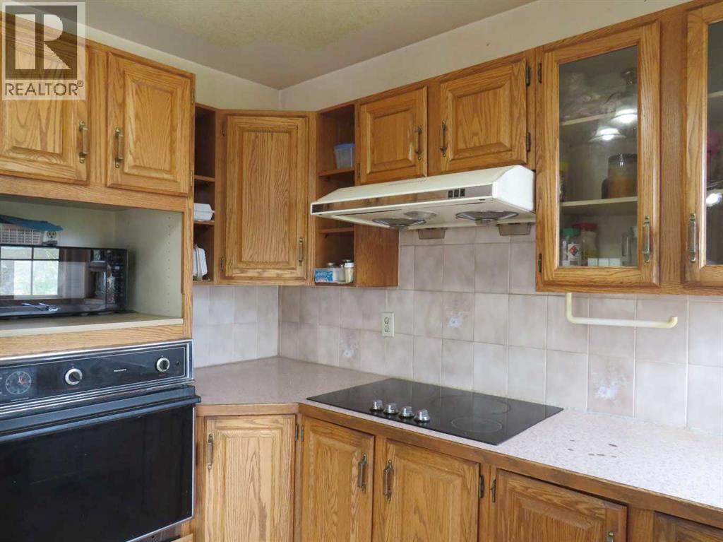 Single Family House for Sale in  La Valencia Gardens NE Monterey Park Calgary 