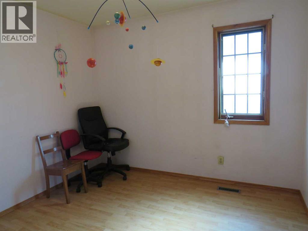 Single Family House for Sale in  La Valencia Gardens NE Monterey Park Calgary 