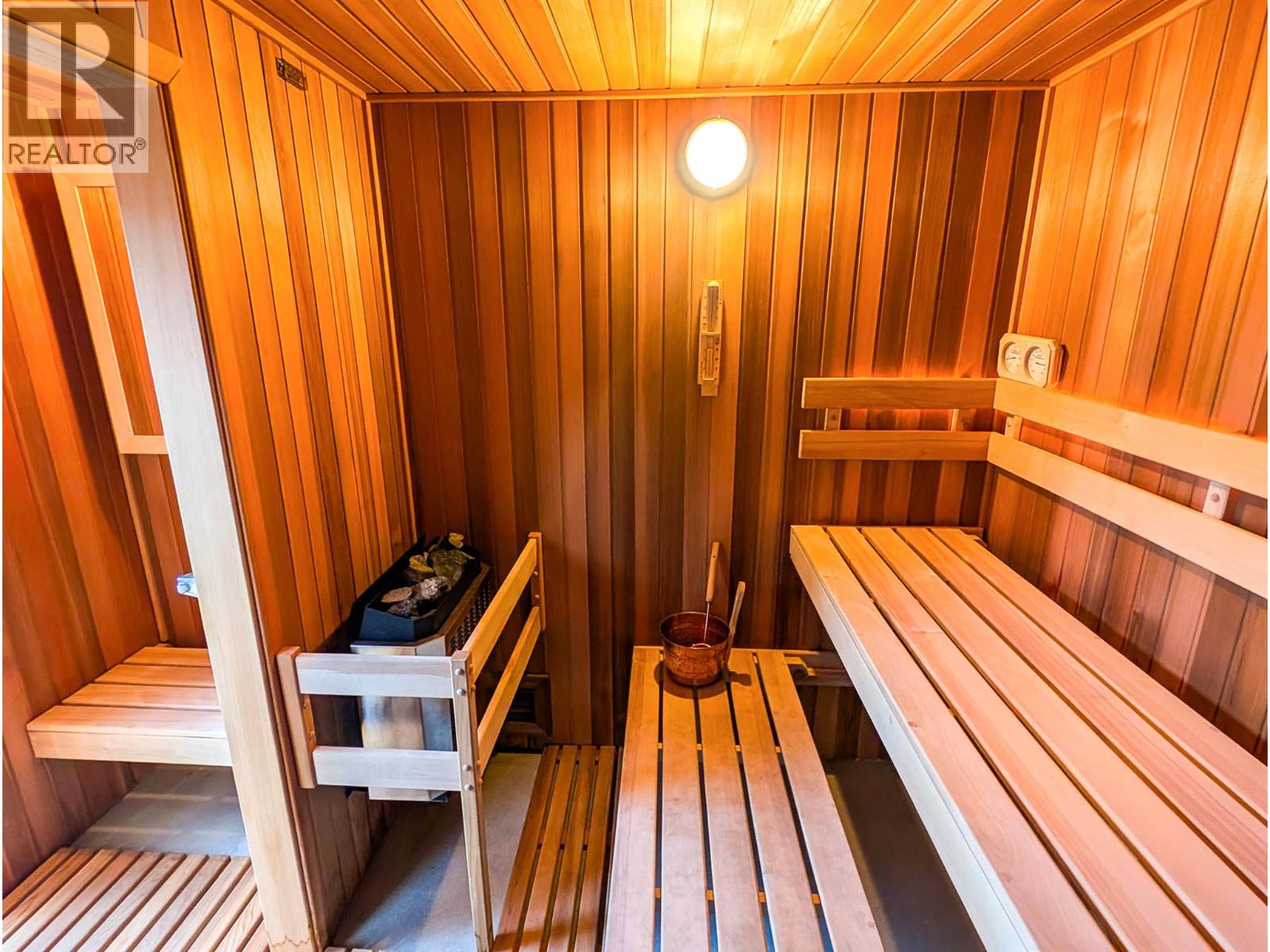  6721 51 Street Northeast, Salmon Arm