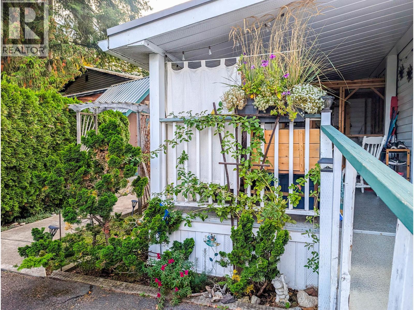  6721 51 Street Northeast, Salmon Arm